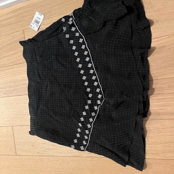 RAHI black mini skirt - Picture 3 of 3